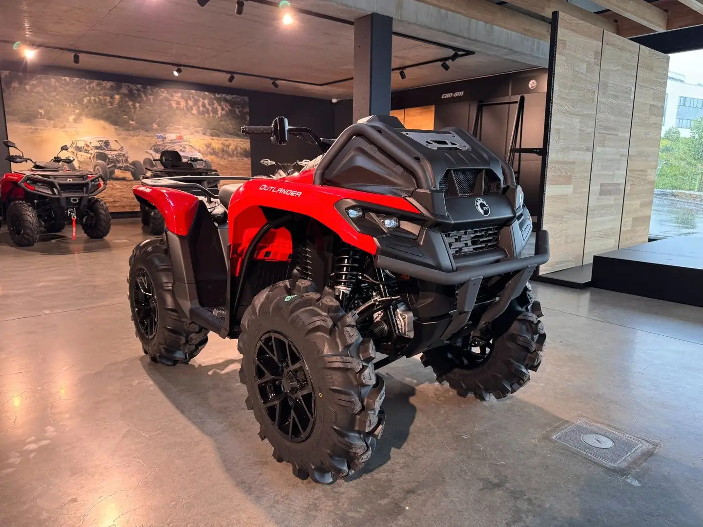 Can Am Outlander XMR 700 INT Rouge - 1
