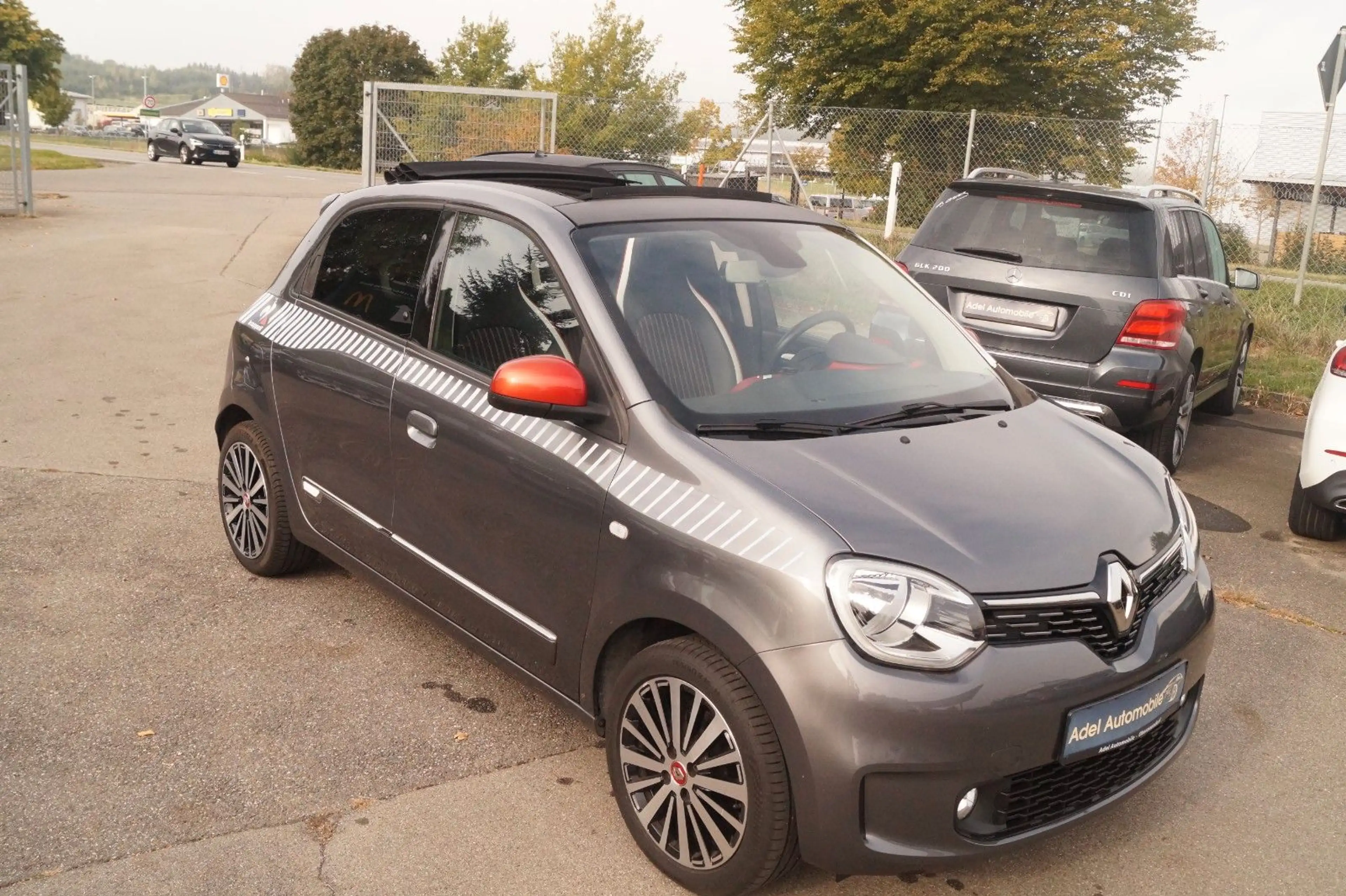Renault Twingo Le Coq Sportif — photo 12
