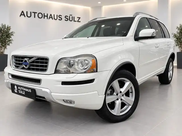 Volvo XC90 D5 Momentum/Auto/7-Sitzer/Xenon/Facelift