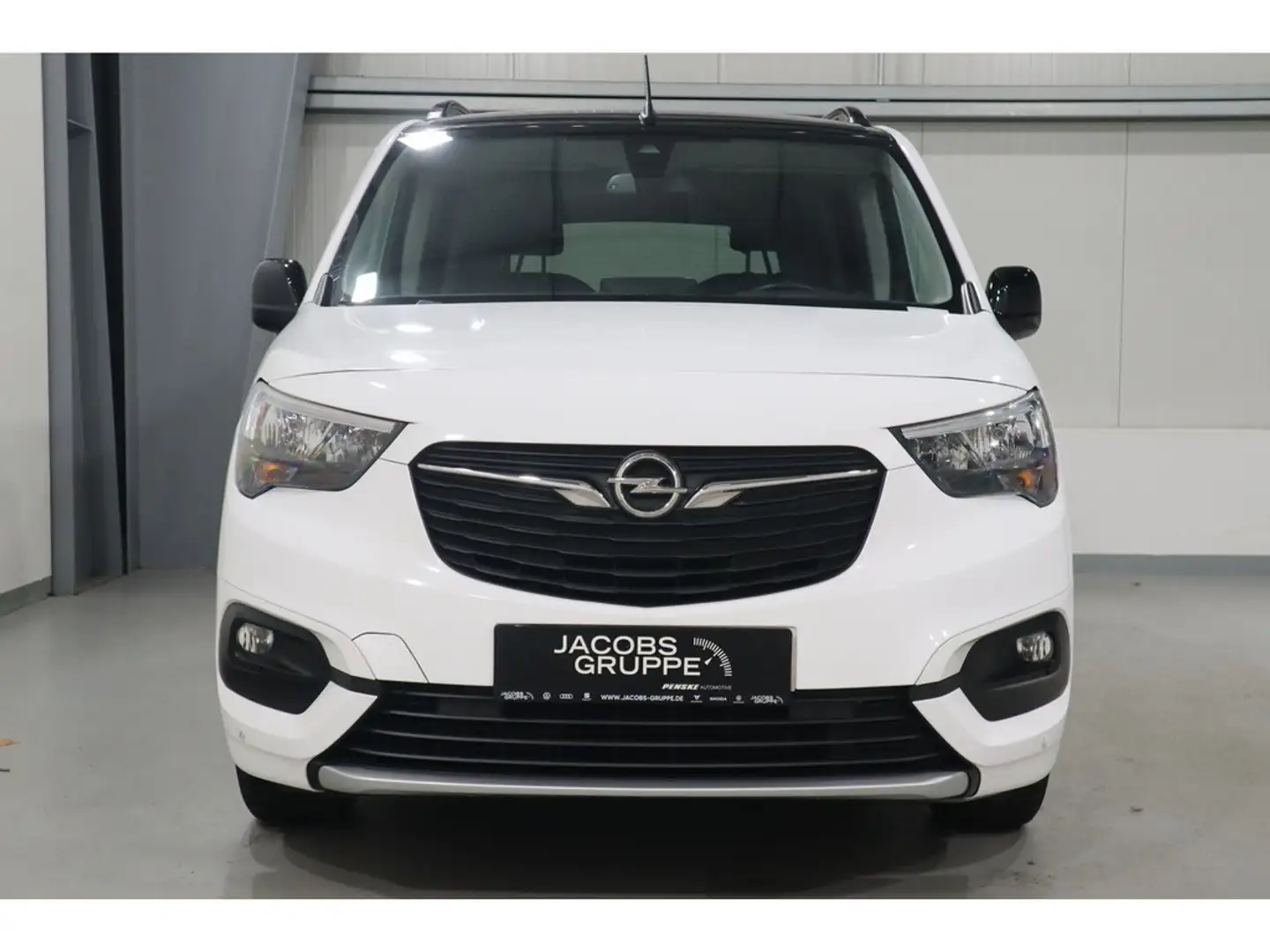 Opel Combo Life E Ultimate PDC*Lenkradheizung*Verkehrszeichenerkennung * Noir - 2