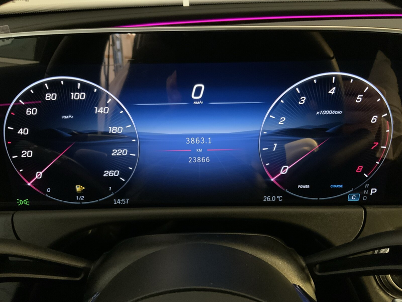 Mercedes-Benz E 200 E 200 T AVANTGARDE Pano DISTRONIC Apple CarPlay — photo 11