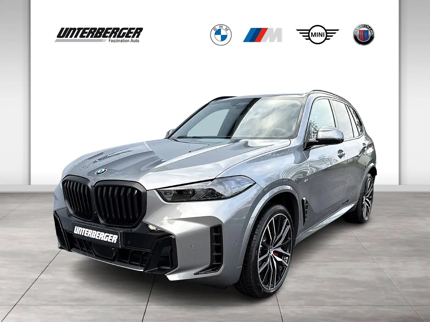 BMW X5 xDrive30d M Sport Pro 22" AHK Iconic Glow ACC Stan Grau - 1