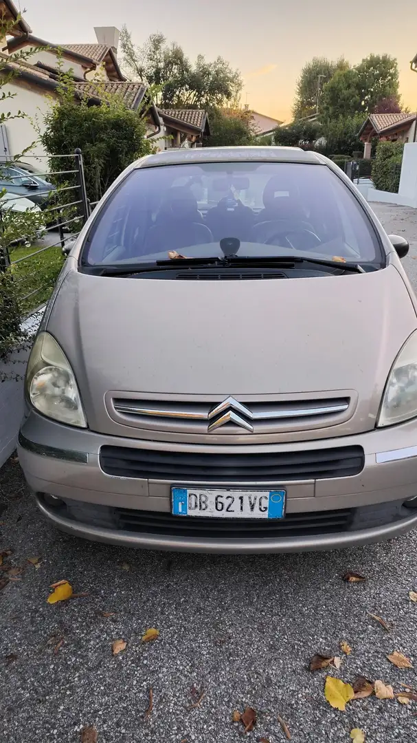 Citroen Xsara Picasso Exclusive - 1