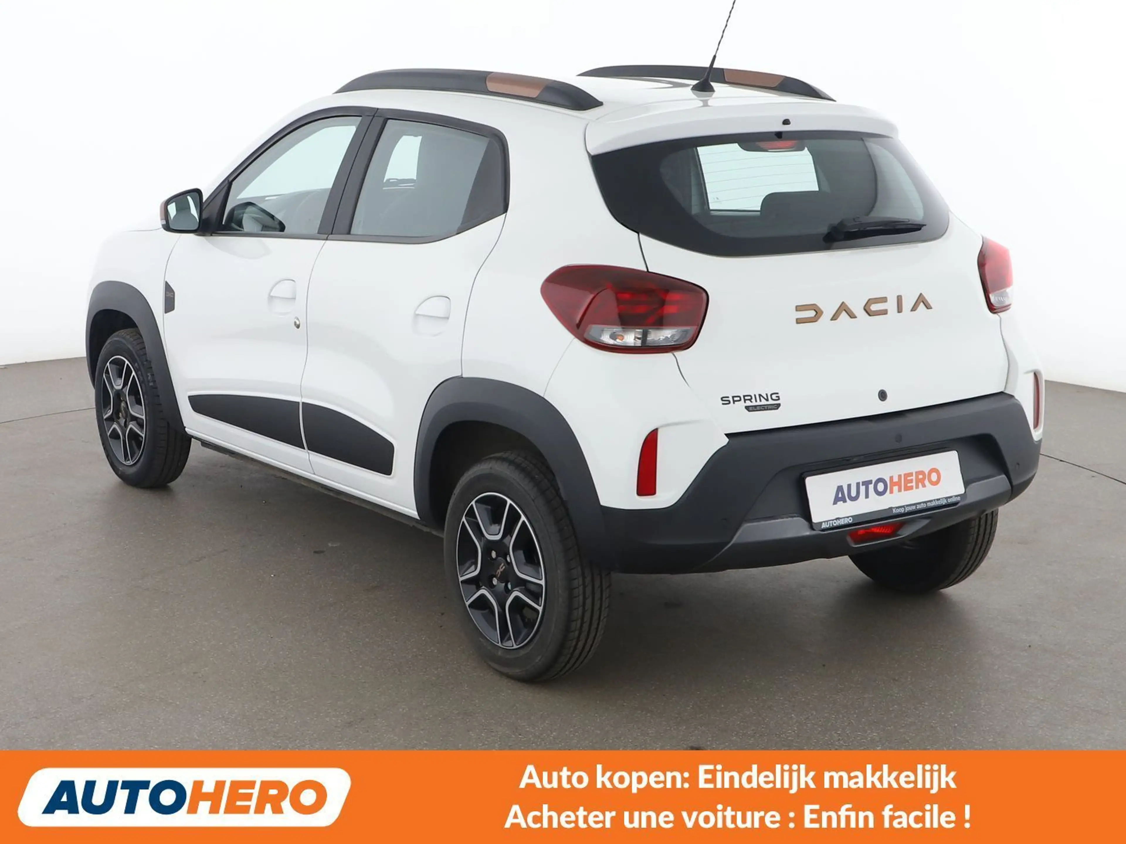 Dacia Spring electric drive 48 kW Extreme — photo 4