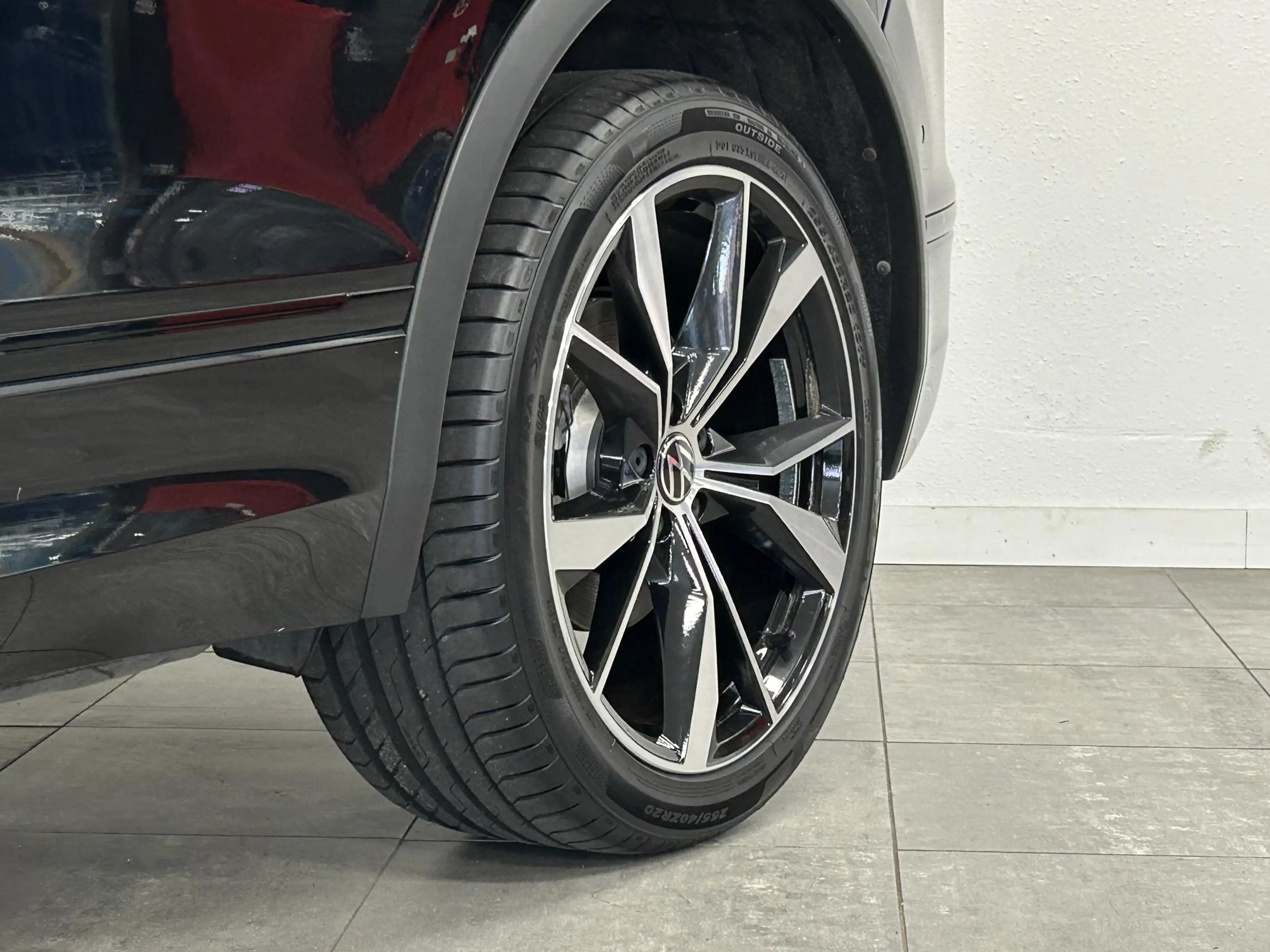 Volkswagen Tiguan 1.4 TSI eHybrid R-Line Black Style | 94% SOH | PAN — photo 35