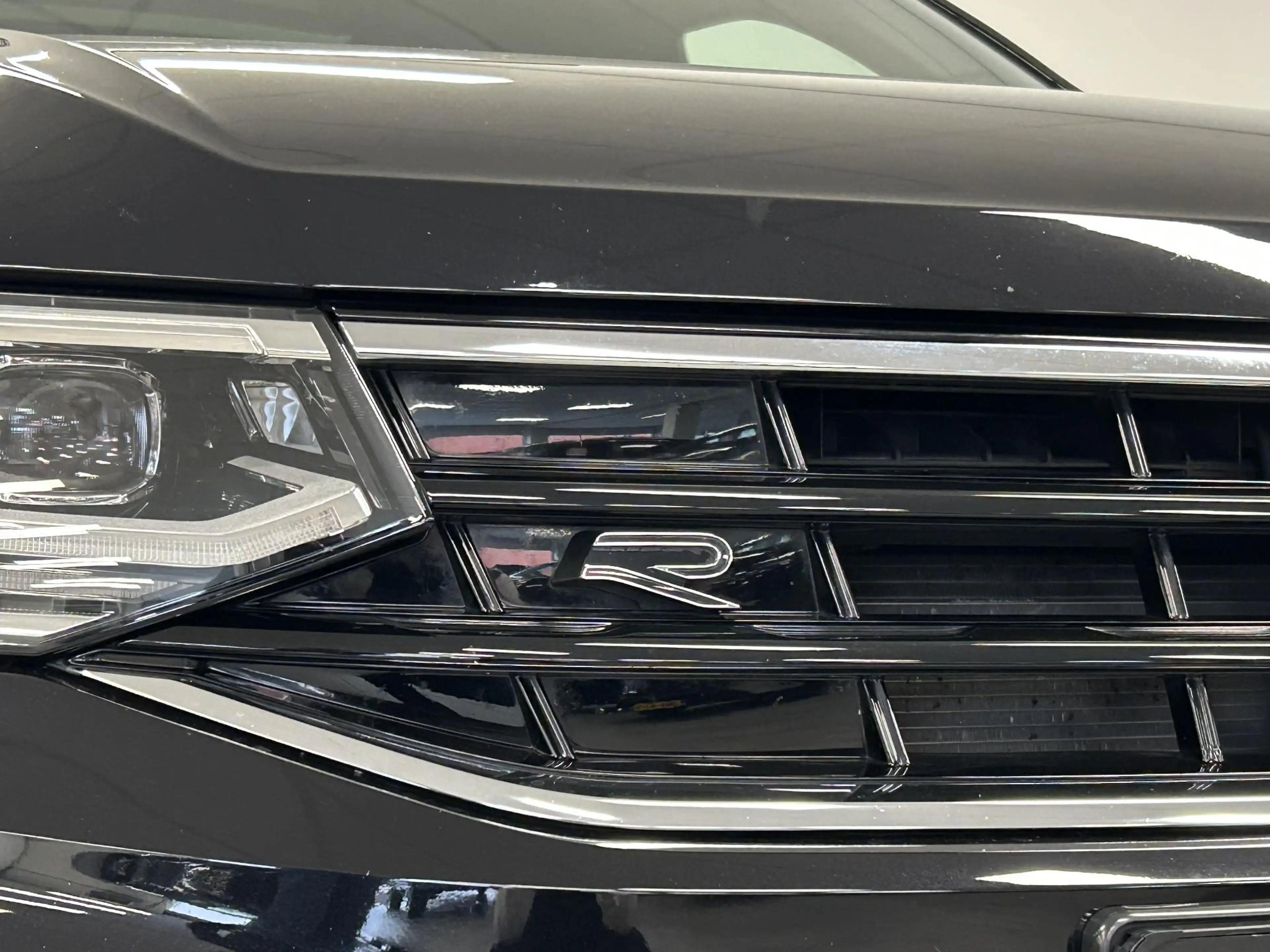 Volkswagen Tiguan 1.4 TSI eHybrid R-Line Black Style | 94% SOH | PAN — photo 41