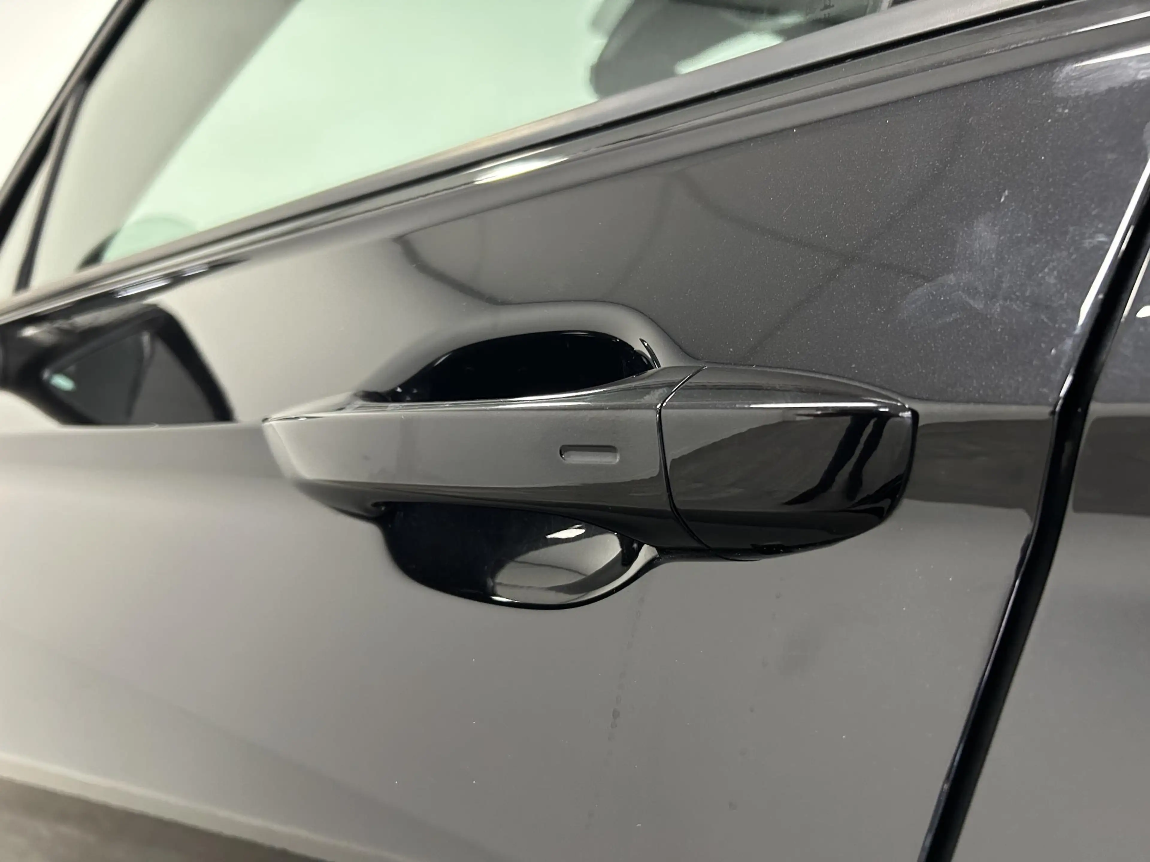 Volkswagen Tiguan 1.4 TSI eHybrid R-Line Black Style | 94% SOH | PAN — photo 44