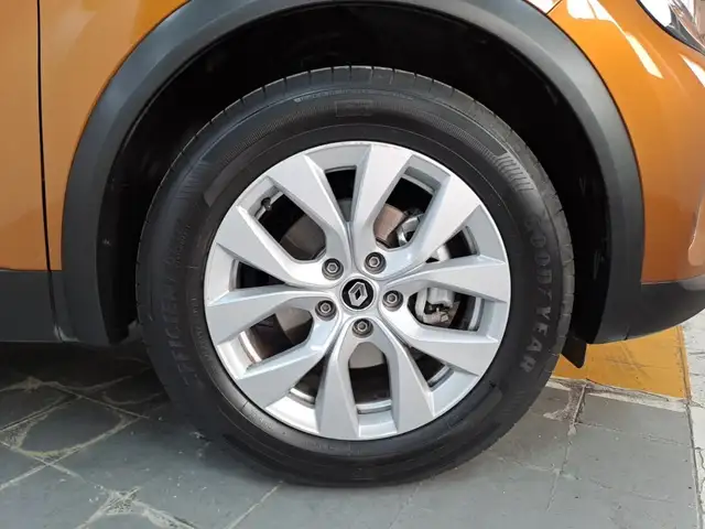 Renault Captur view 7