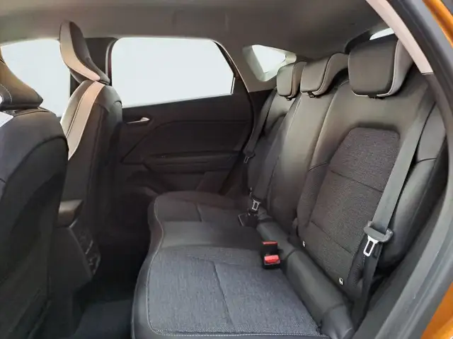 Renault Captur view 12