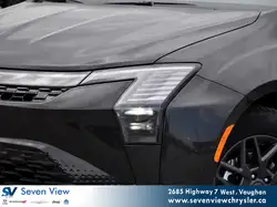 Chrysler Pacifica 2027