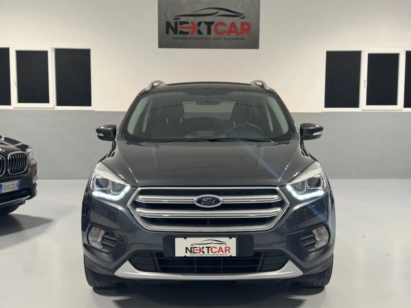 Ford Kuga 2.0 tdci Automatico, 60.000 KM ! Grijs - 2