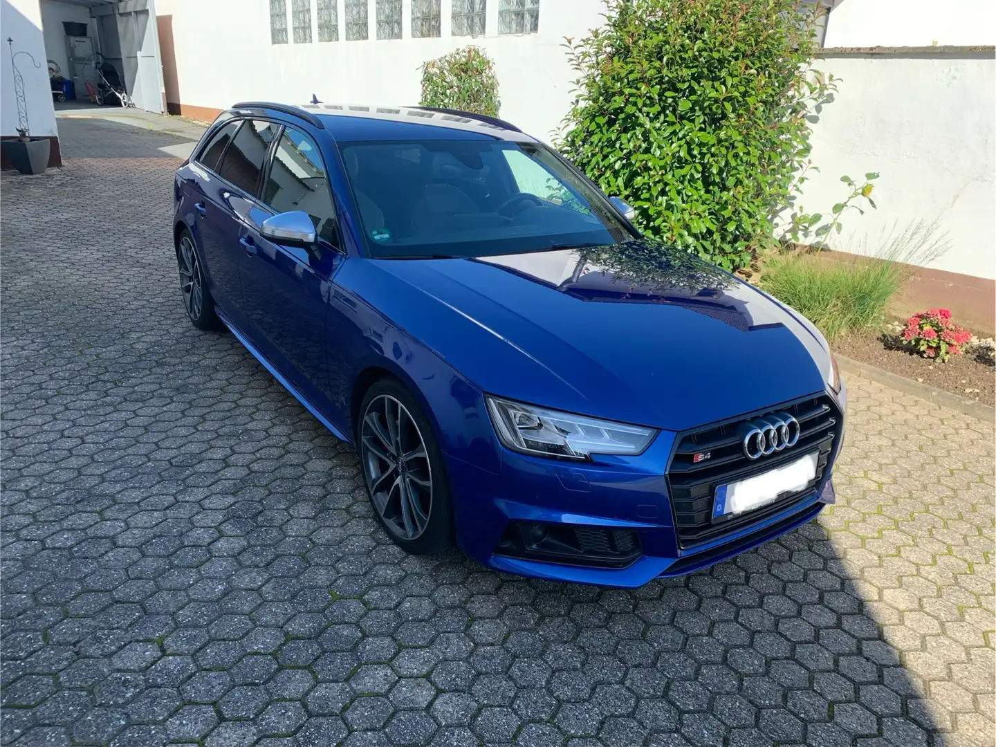 Audi S4 Avant 3.0 TFSI quattro tiptronic plava - 2