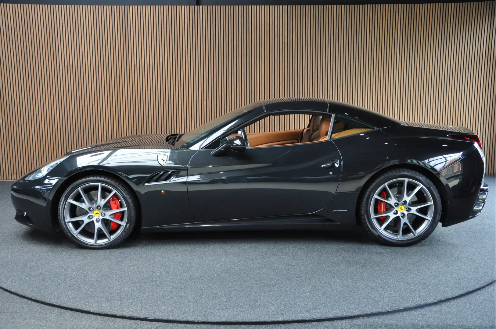 Ferrari California 4.3 V8 | Carbon LED stuur | Cruise |  20 inch'' Di Negru - 2