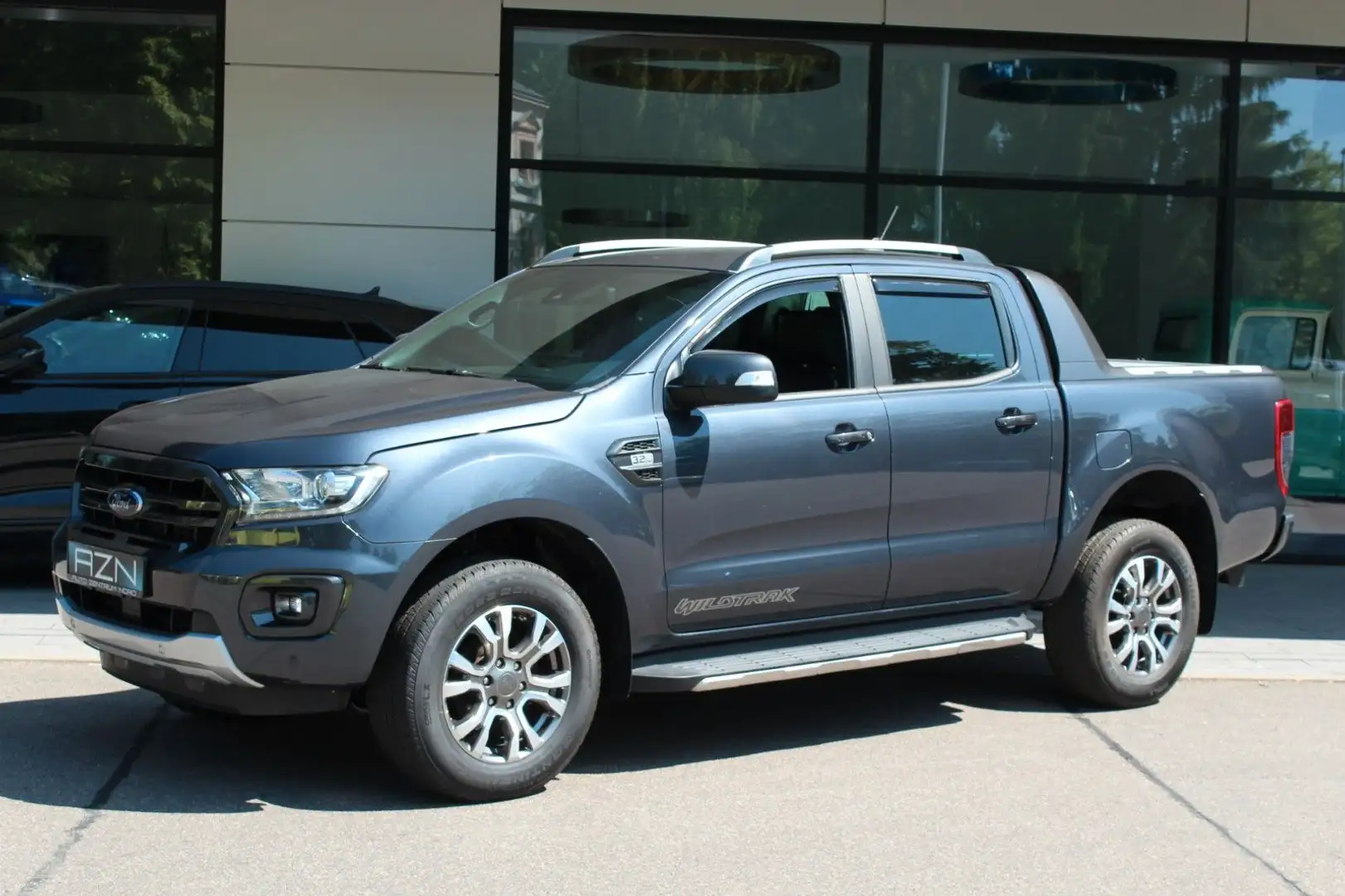 Ford Ranger 3.2 Wildtrak 4x4 Facelift Vollausstattung Gris - 2