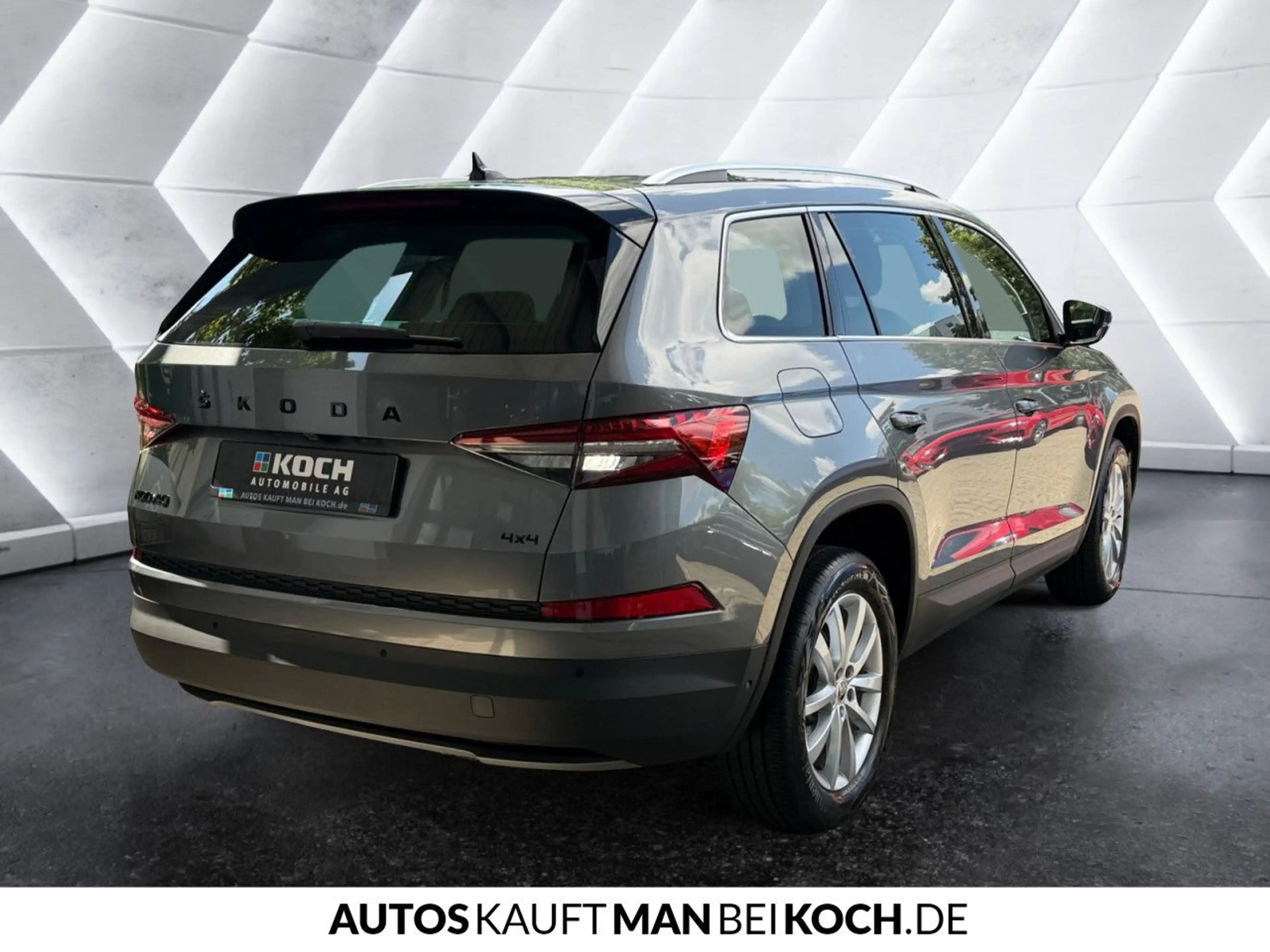 Skoda Kodiaq 2.0TSI DSG 4x4 Style DCC STHZG MATRIX ACC — photo 5