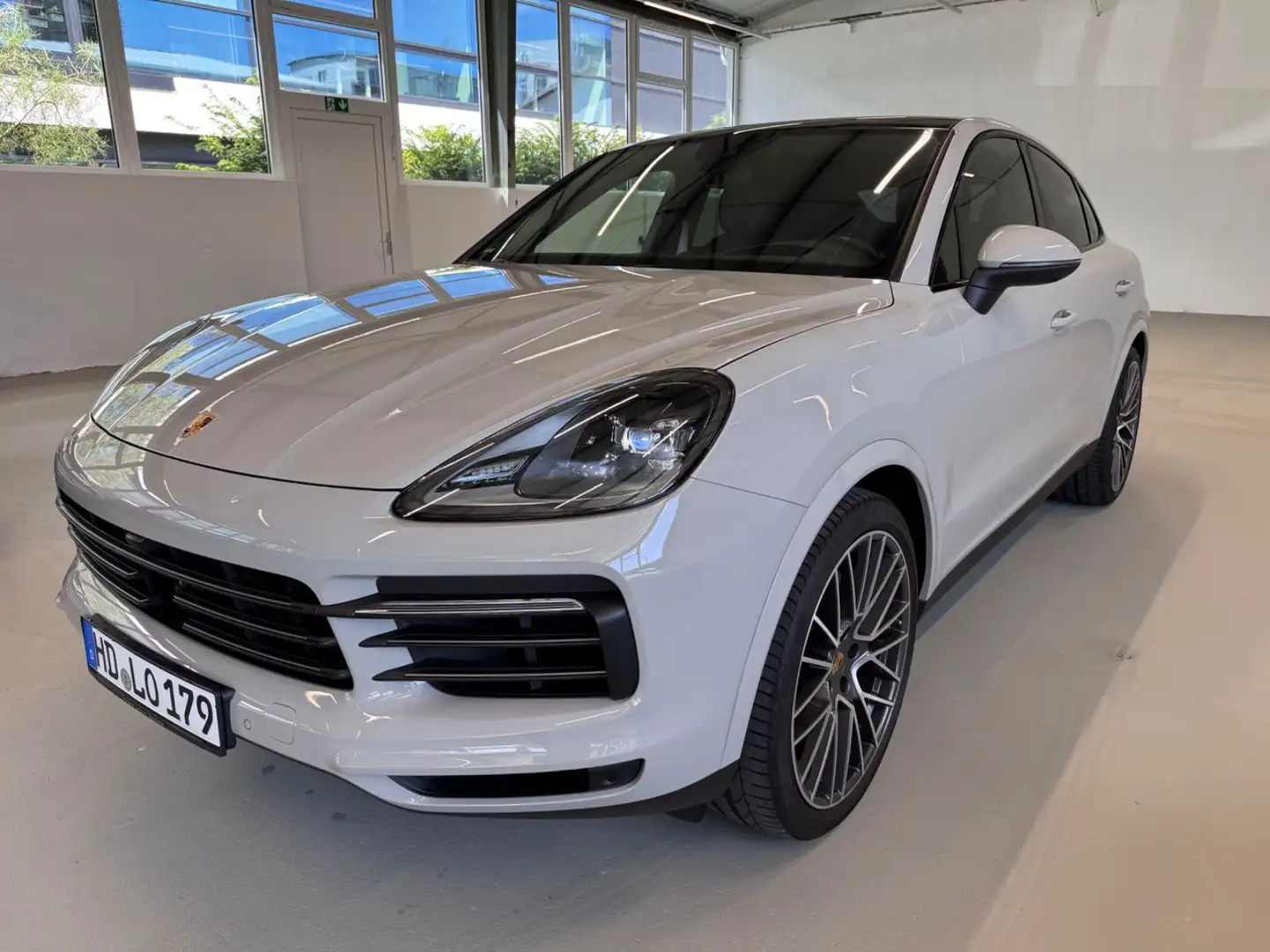 Porsche Cayenne Coupe Innodrive Approved 22`` HUD Grigio - 1