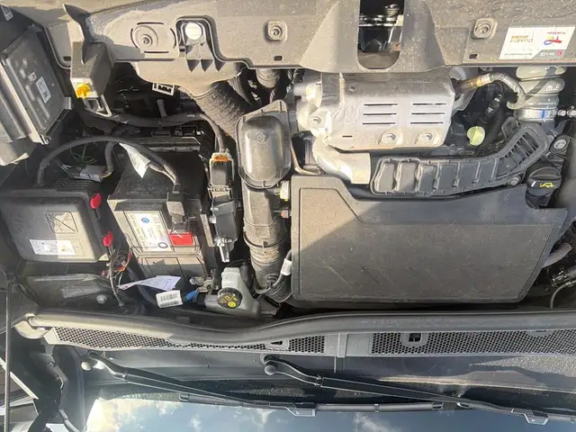 Peugeot 2008 view 5
