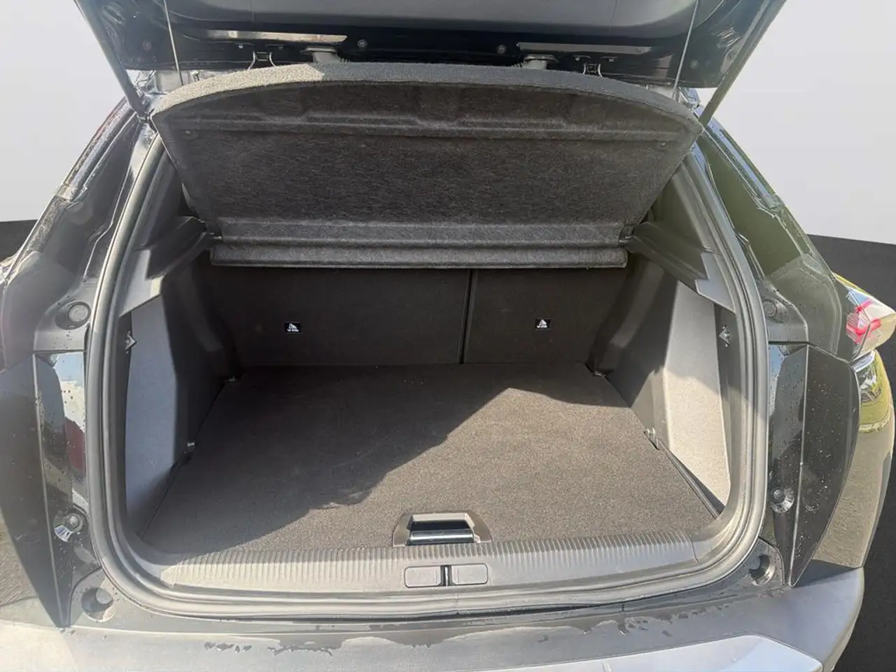 Peugeot 2008 GT, миниатюра 7