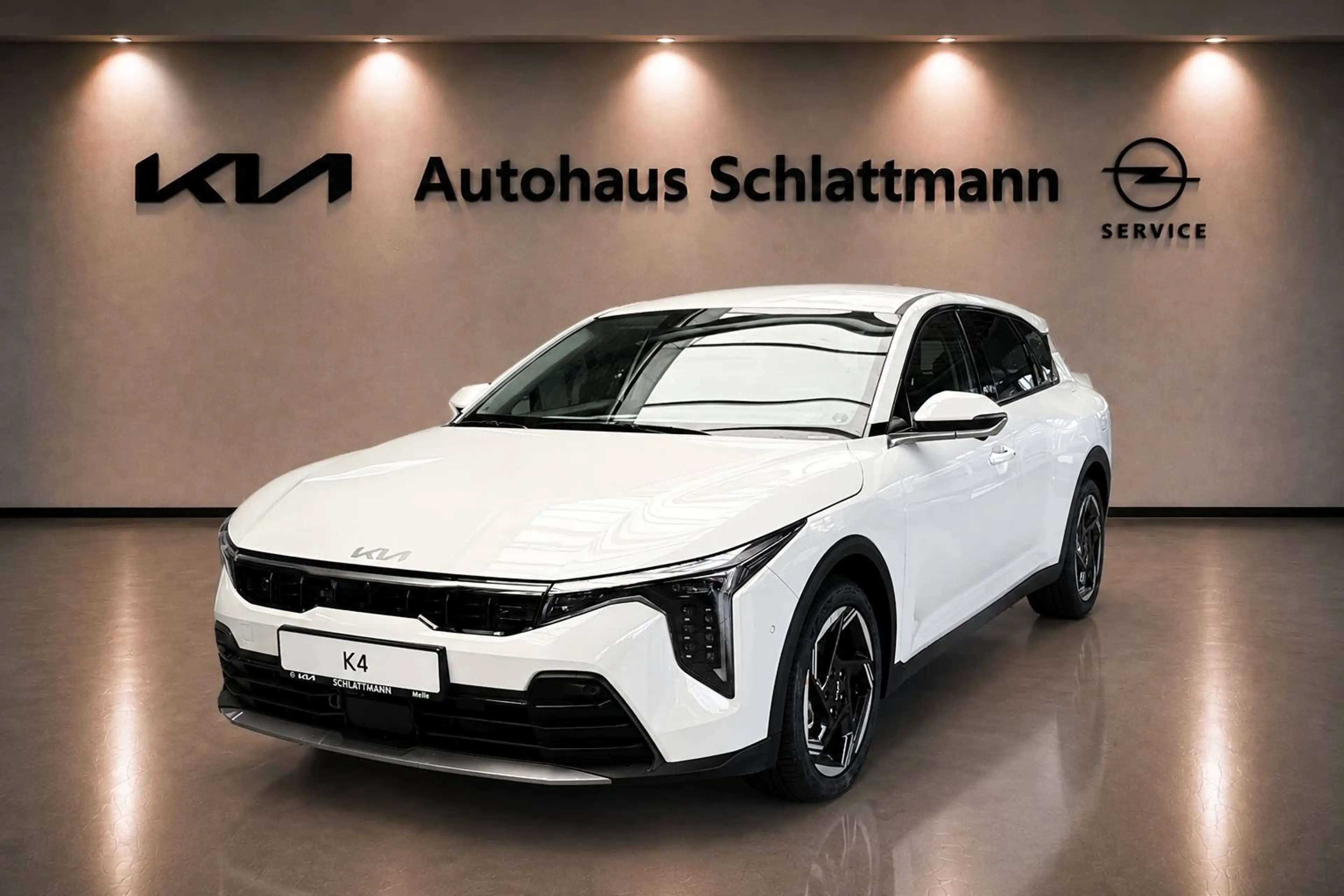 Kia K4 K4 1.6 Benzin Automatik 150 PS I Spirit I DriveWise I SHZ I LHZ I NAVI I LED I