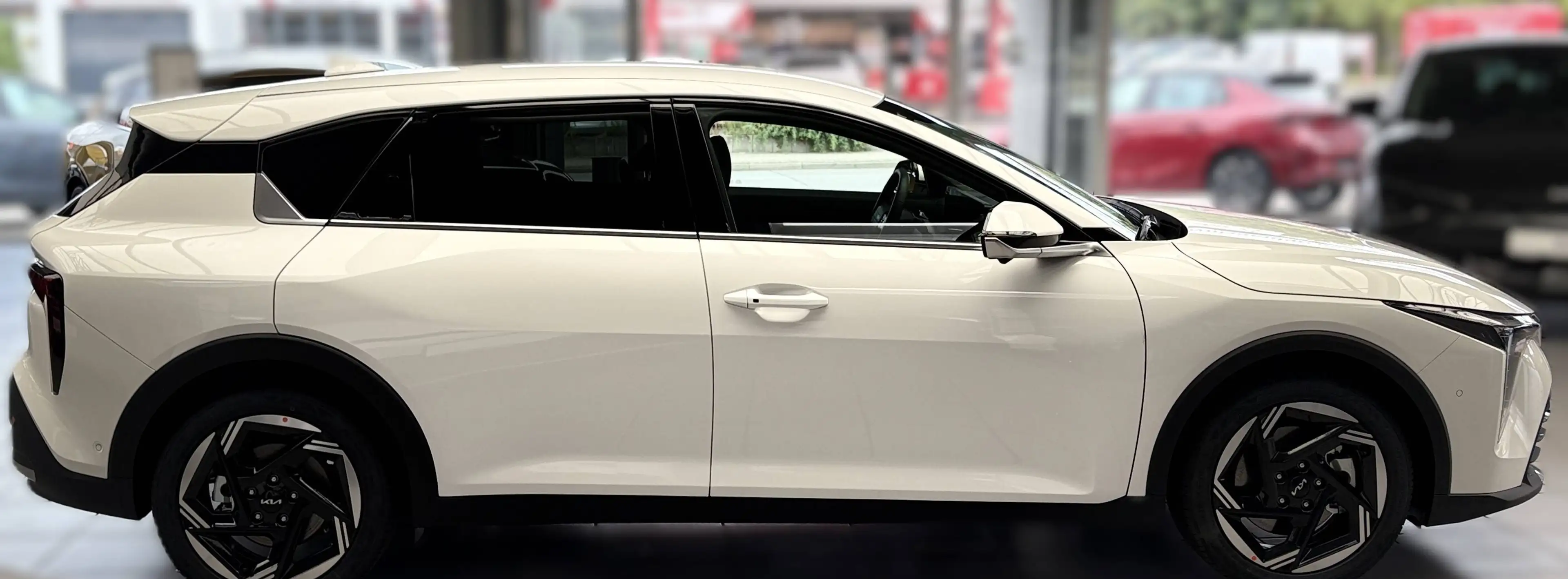 Kia K4 K4 1.6 Benzin Automatik 150 PS I Spirit I DriveWise I SHZ I LHZ I NAVI I LED I — photo 5