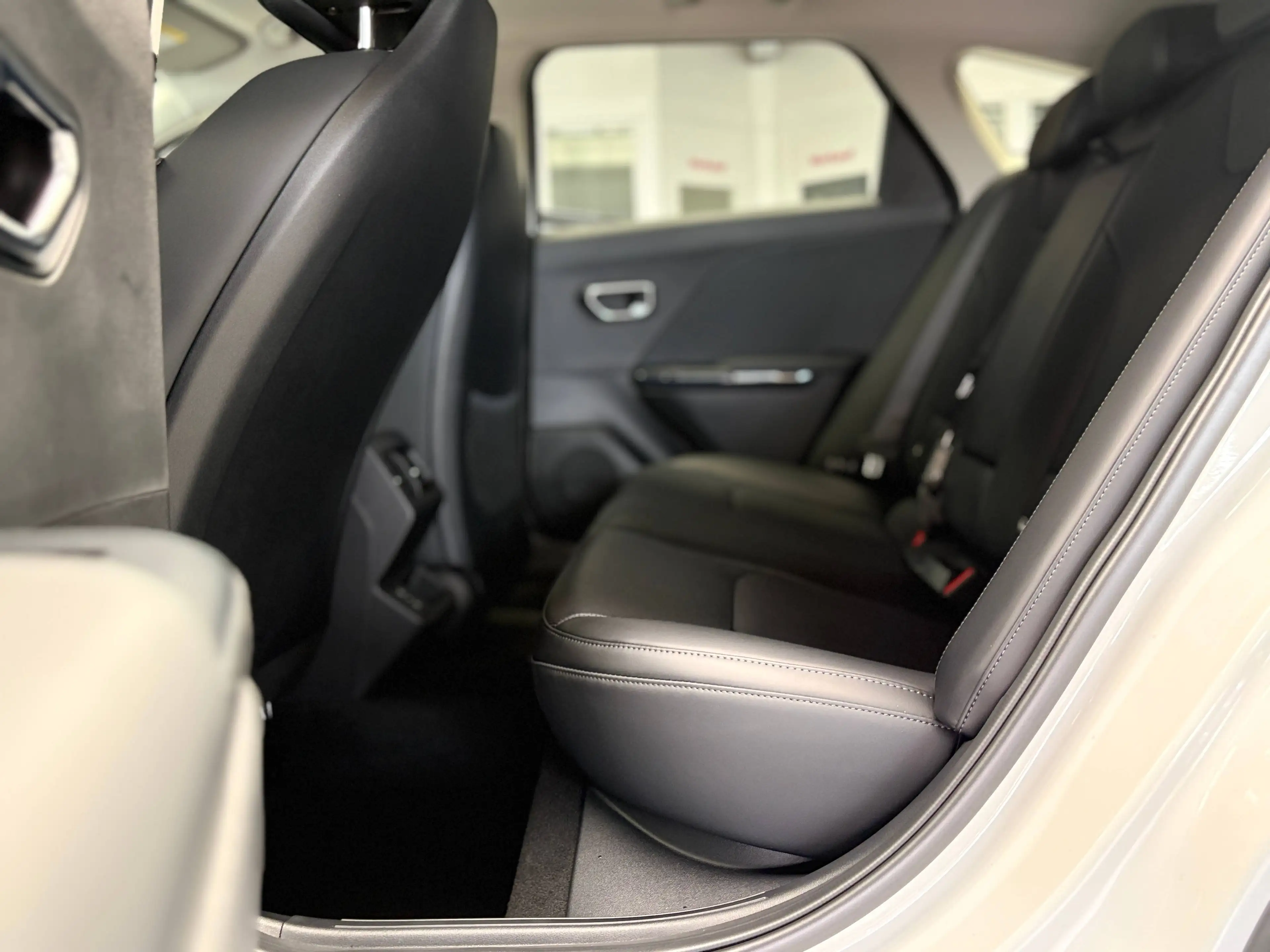 Kia K4 K4 1.6 Benzin Automatik 150 PS I Spirit I DriveWise I SHZ I LHZ I NAVI I LED I — photo 11