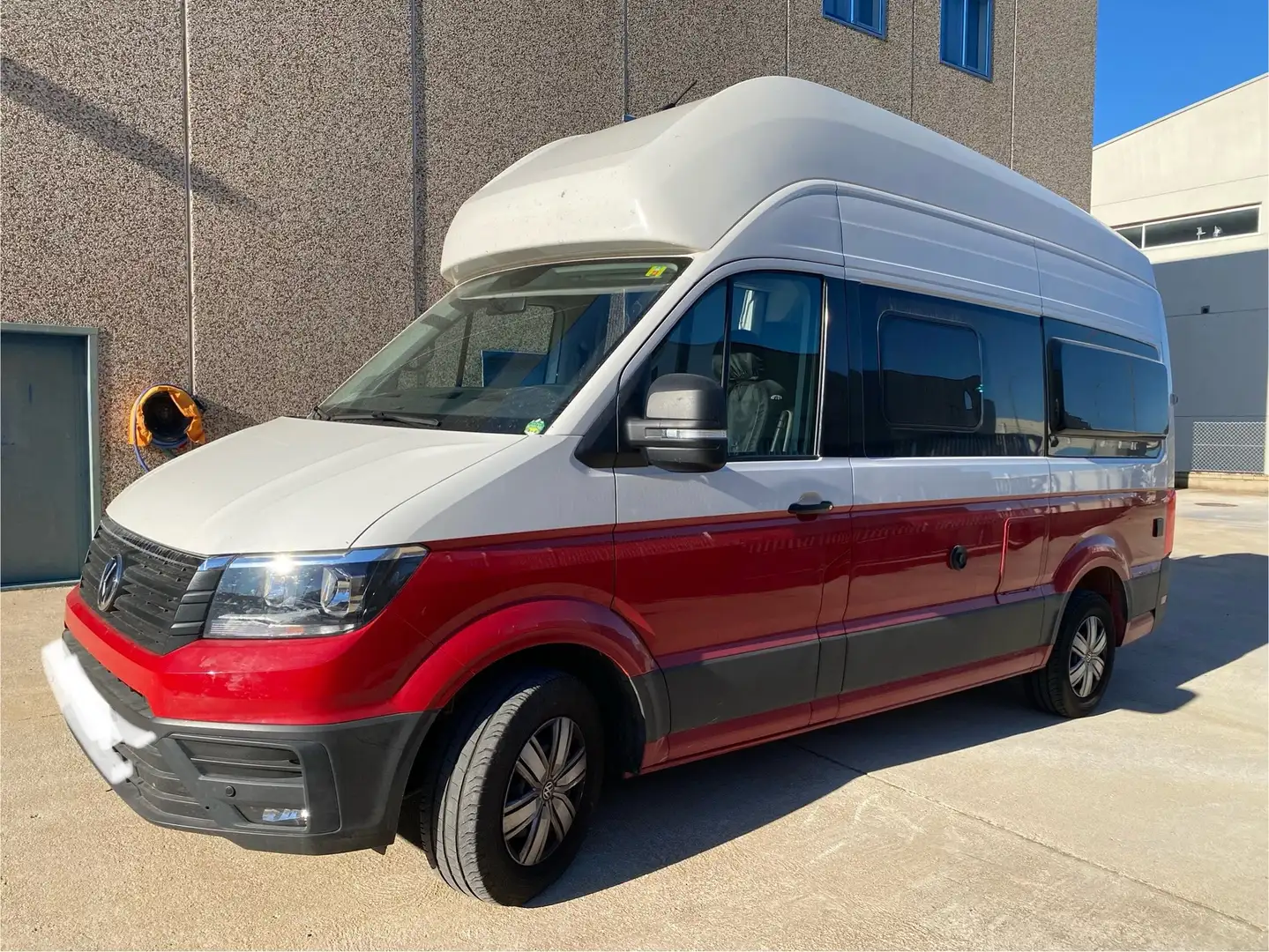 Volkswagen Grand California 600 2.0TDI SCR BMT Aut. 130kW Rot - 2