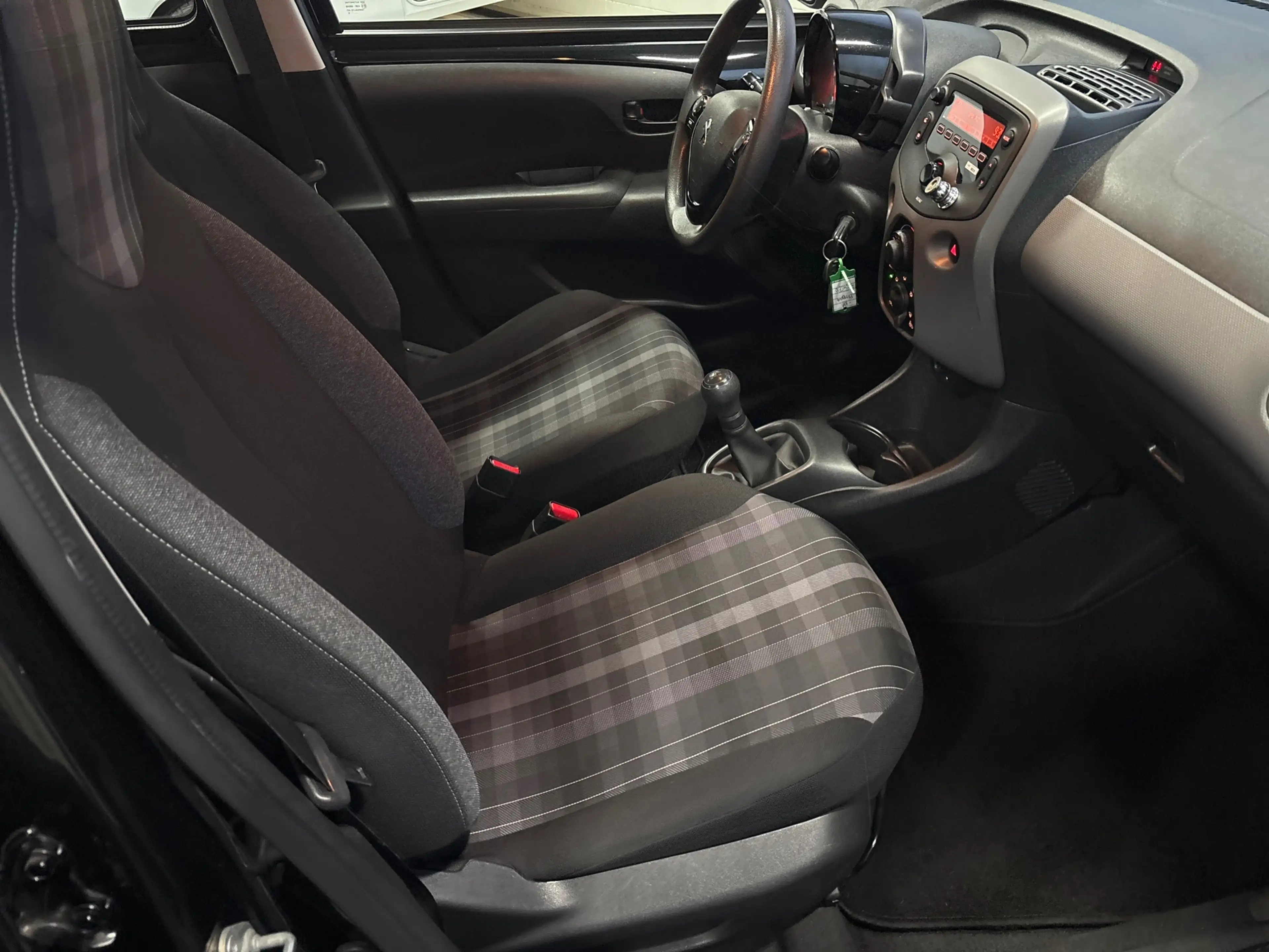 Peugeot 108 1.0 e-VTi Active Airco, Bluetooth — photo 20