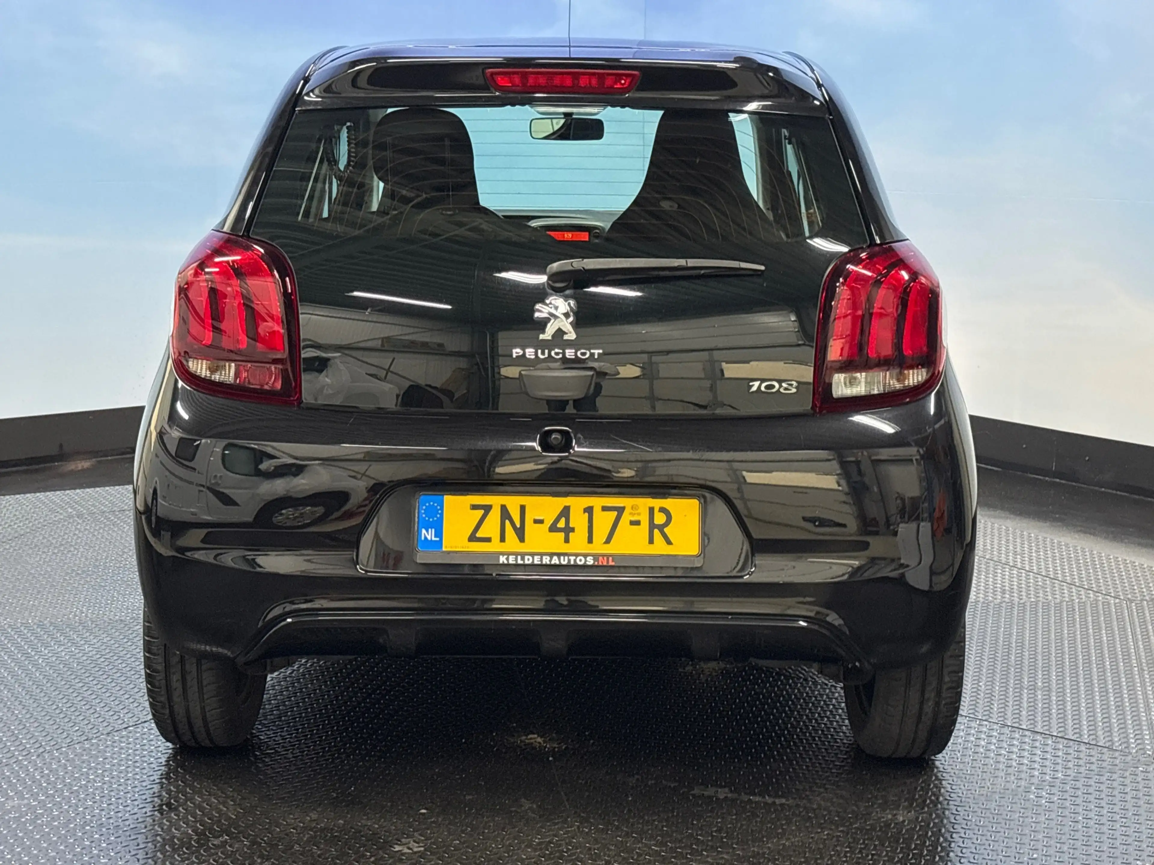 Peugeot 108 1.0 e-VTi Active Airco, Bluetooth — photo 3