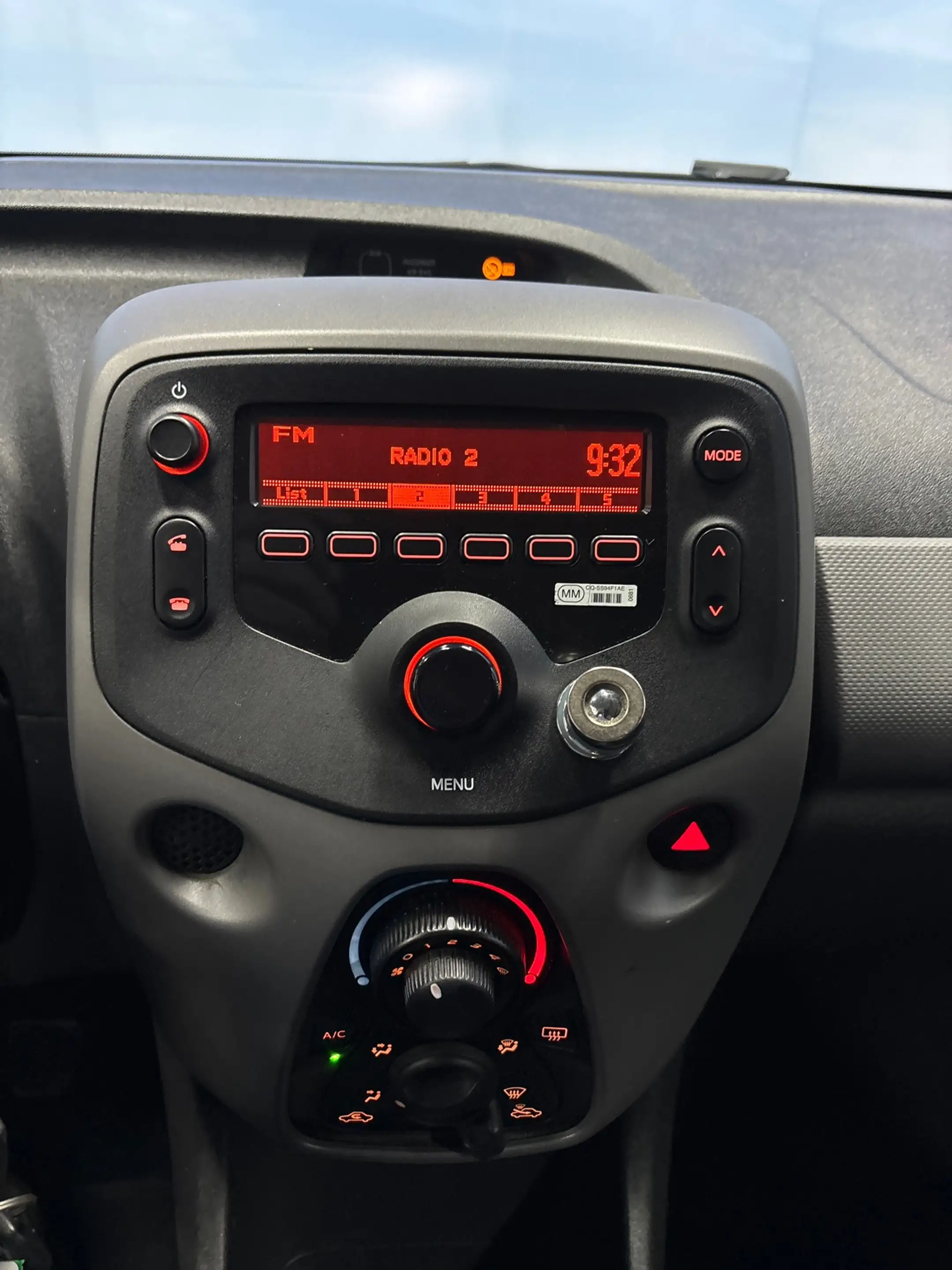Peugeot 108 1.0 e-VTi Active Airco, Bluetooth — photo 17