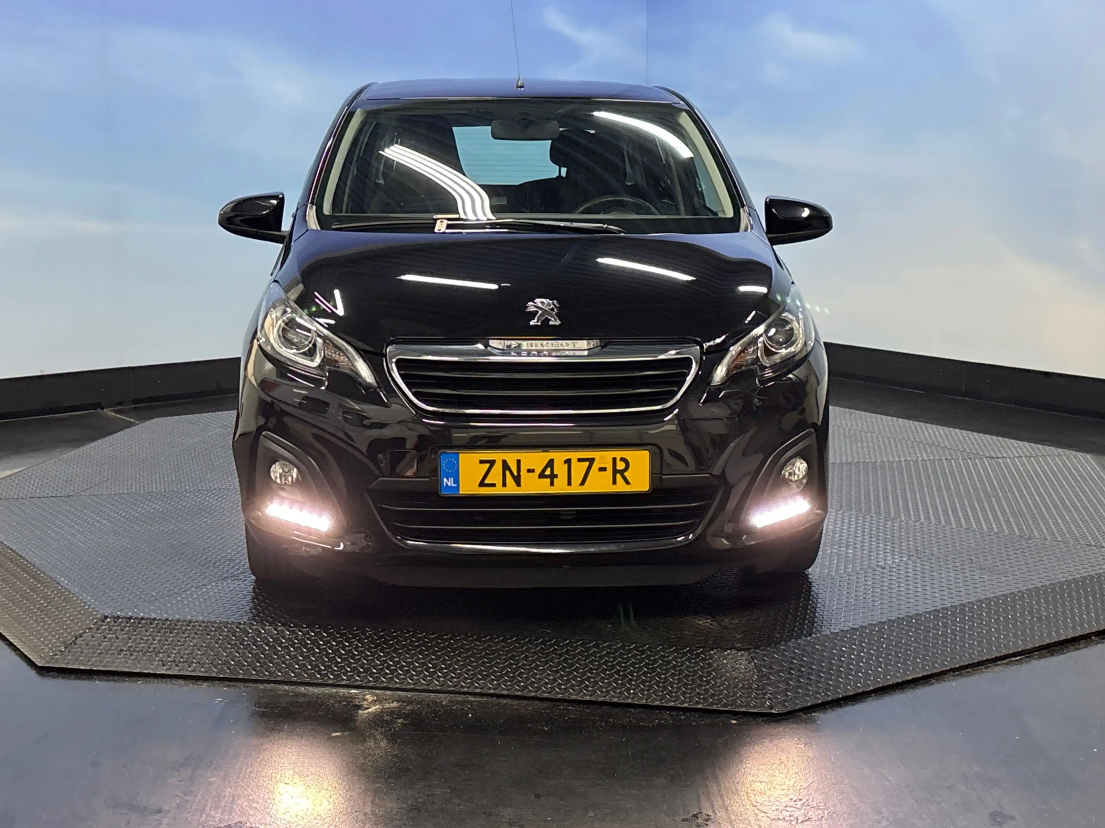 Peugeot 108 1.0 e-VTi Active Airco, Bluetooth — photo 9