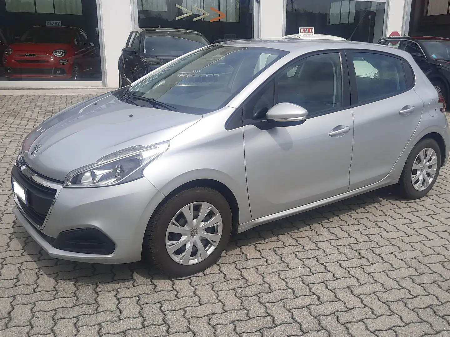 Peugeot 208 208 5p 1.2 puretech Active 82cv Argento - 1
