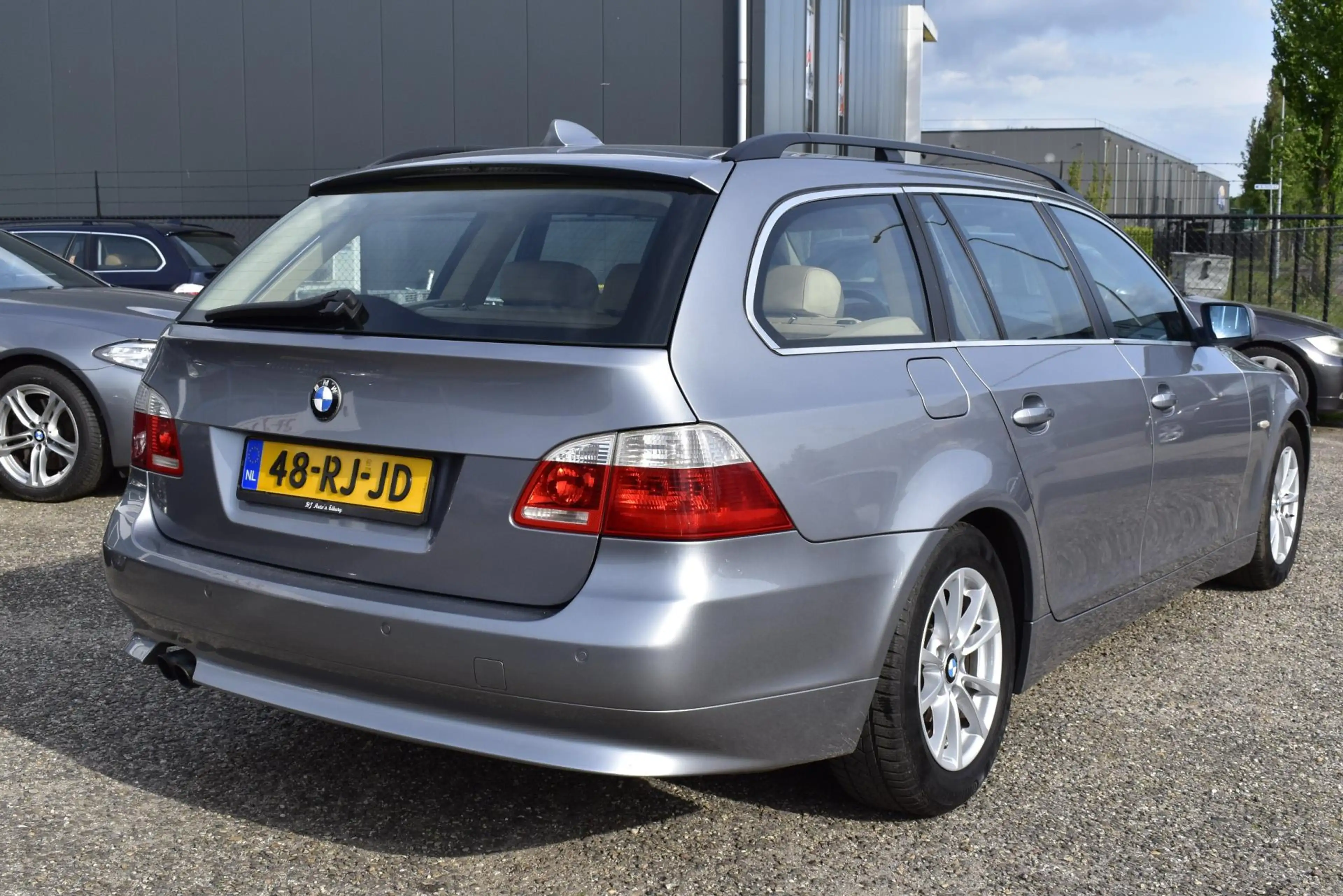 BMW 525 5-serie Touring 525i Executive youngtimer originee — photo 3