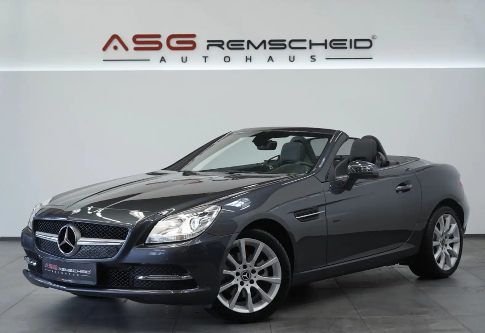 Mercedes-Benz SLK 200 BlueEfficiency *SHZ*Leder*Navi*Airscarf Grigio - 1