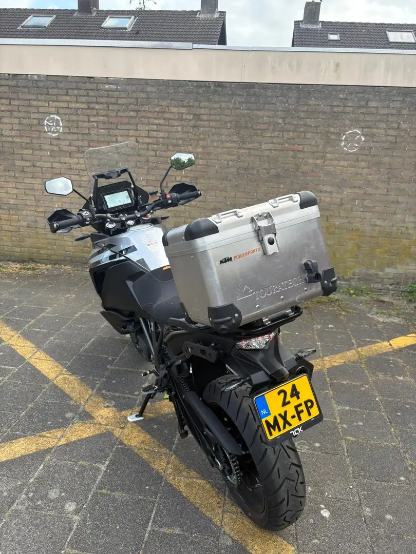 KTM 1290 Super Adventure - 2