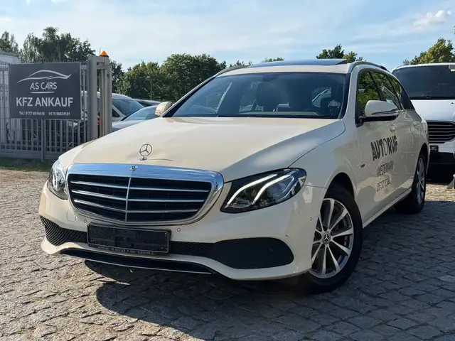 Mercedes-Benz E 200