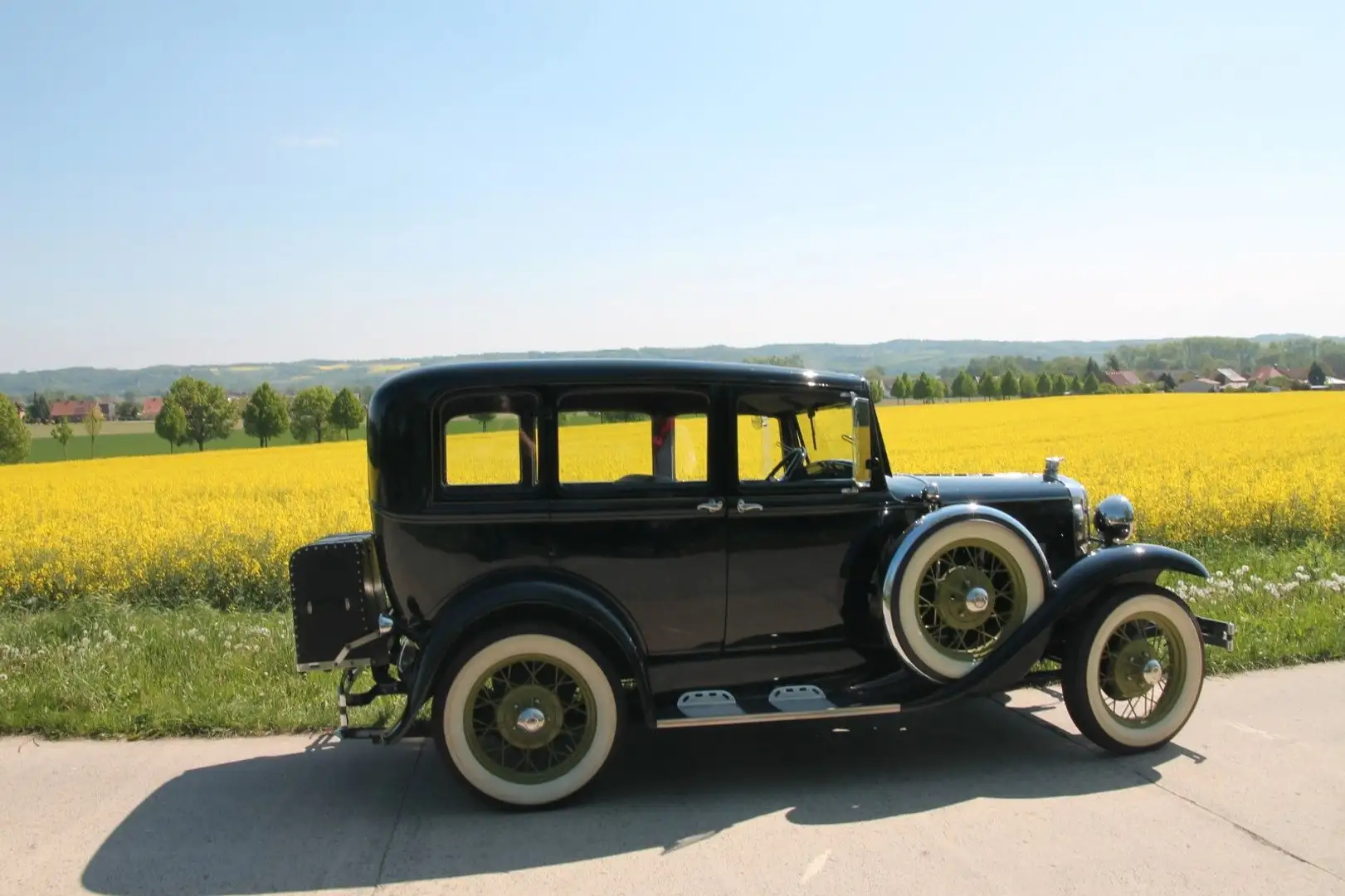 Ford Negro - 2