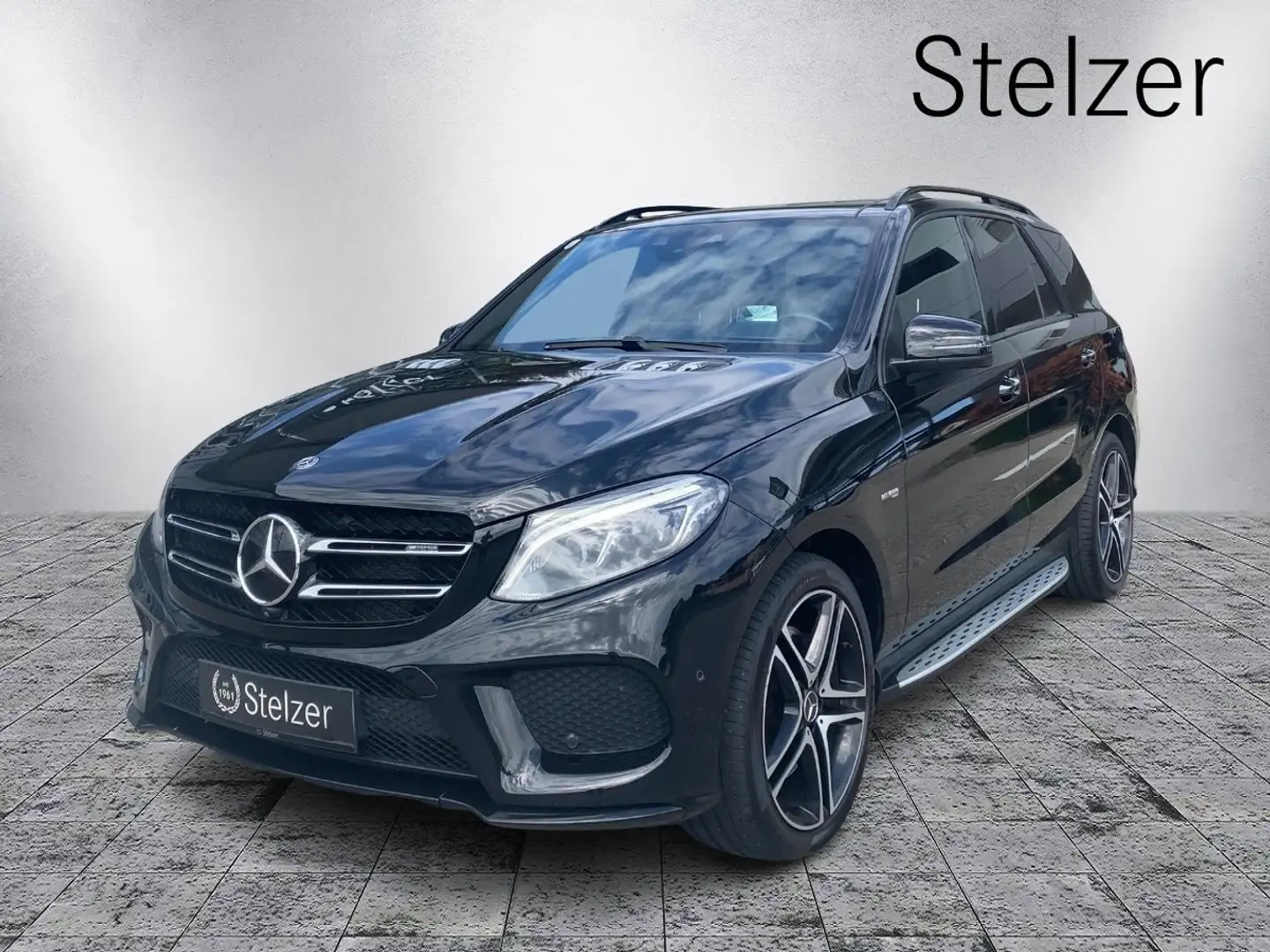 Mercedes-Benz GLE 43 AMG AMG GLE 43 4MATIC Shz Ambi FAP AIR eHeck Schwarz - 1