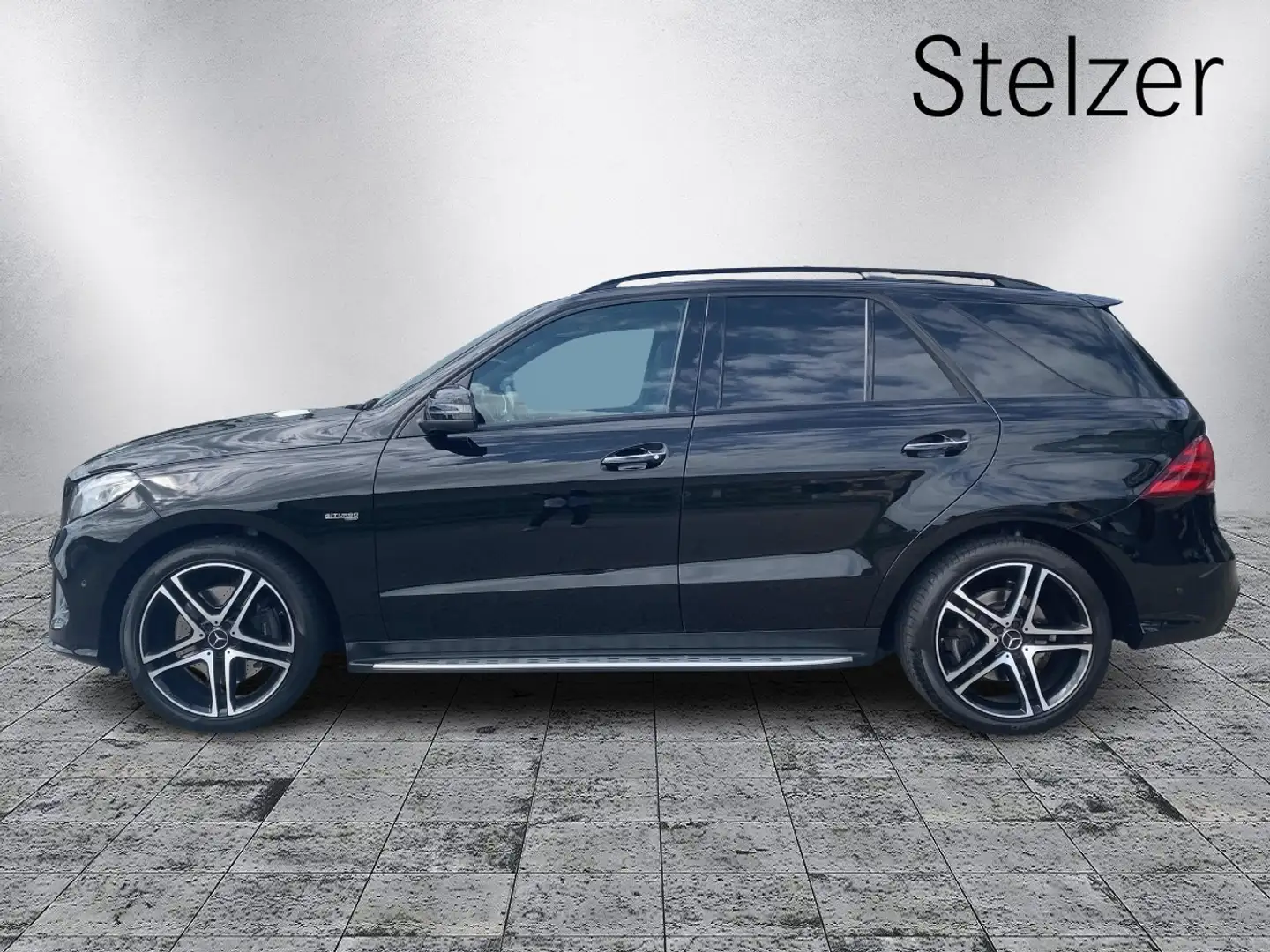 Mercedes-Benz GLE 43 AMG AMG GLE 43 4MATIC Shz Ambi FAP AIR eHeck Schwarz - 2