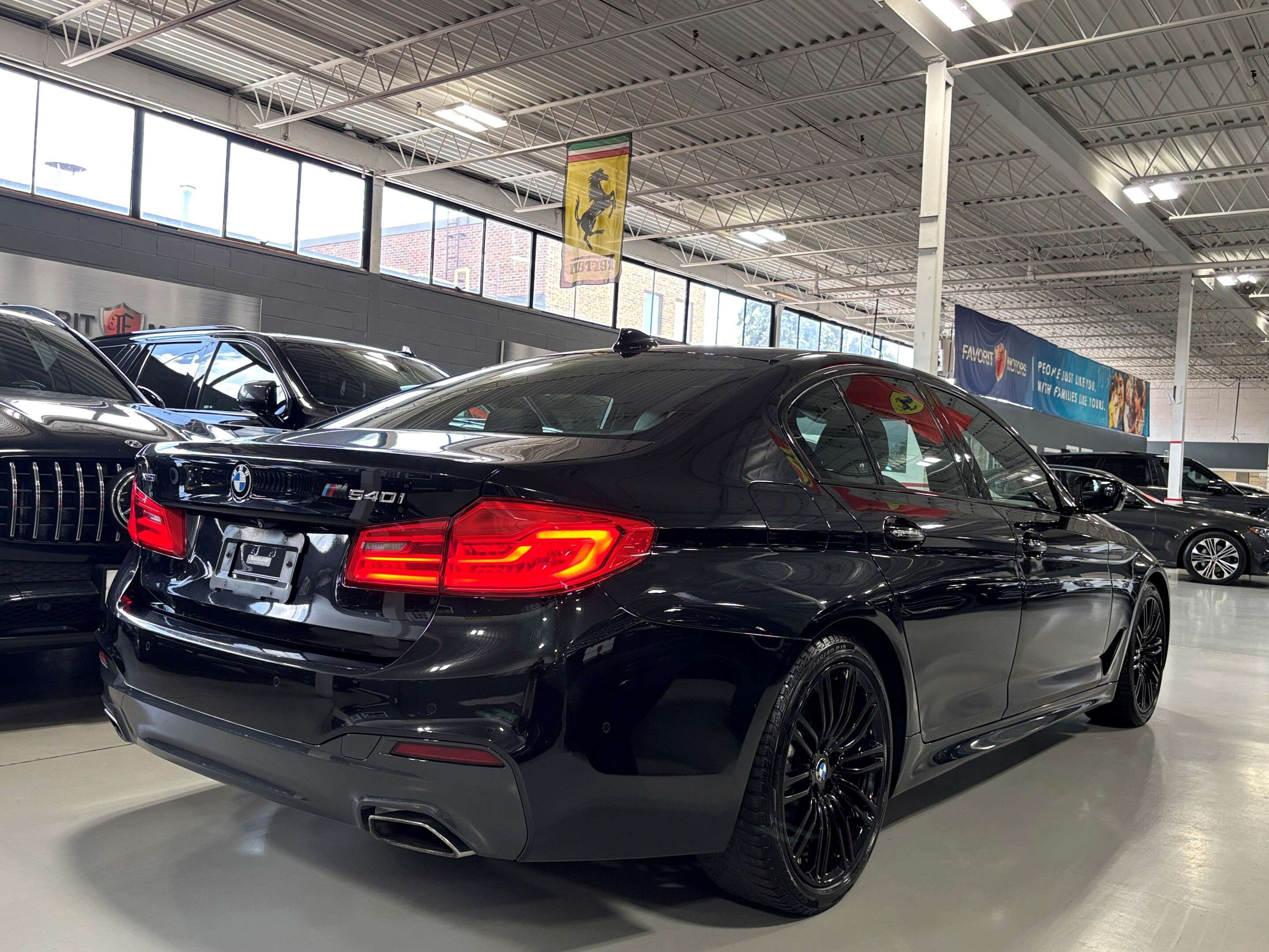 2017 BMW 5 Series Sedan