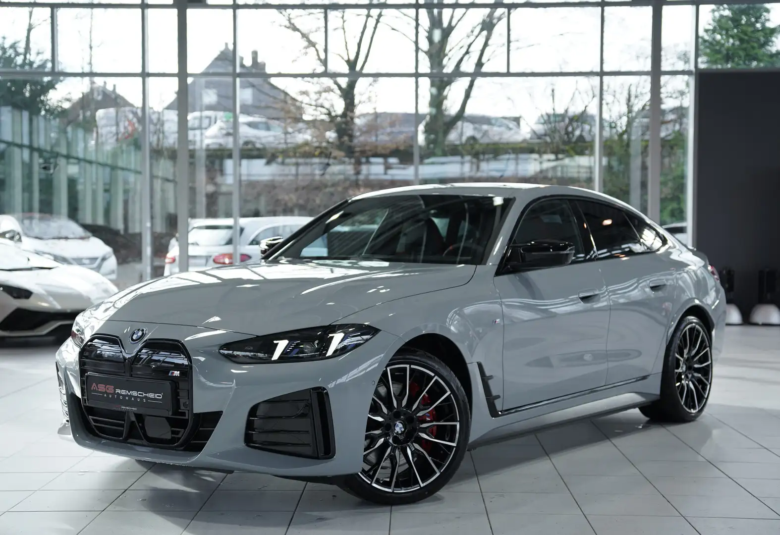 BMW i4 M50 xDrive BLP 87.179,23€ *Neuwertig *SOFORT Gris - 1