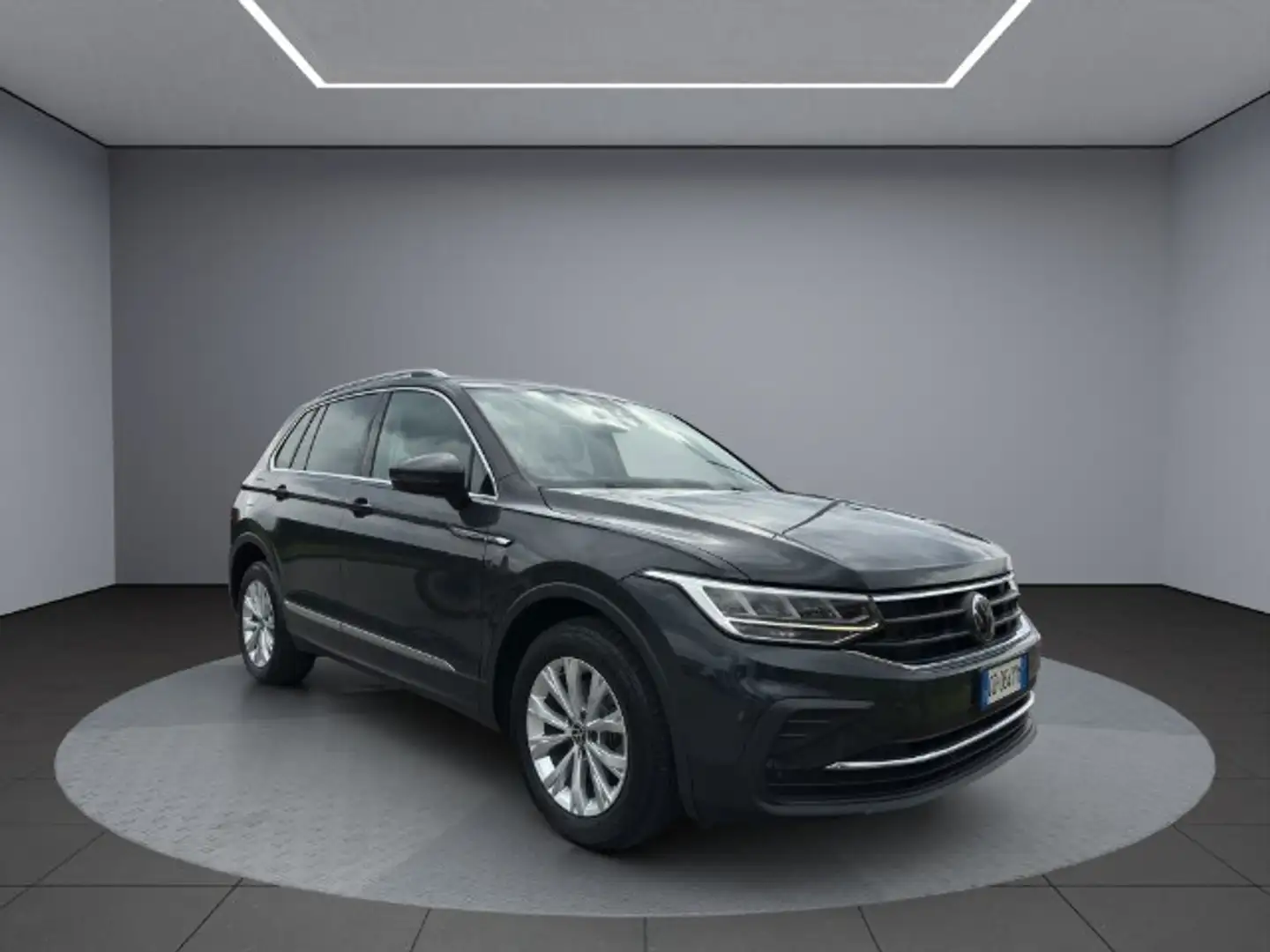 Volkswagen Tiguan Tiguan 2.0 TDI SCR Life - NEOPATENTATI Grigio - 2