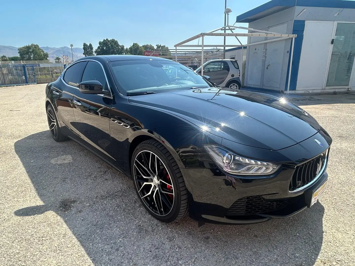 Maserati Ghibli Ghibli 3.0 V6 ds 275cv auto Noir - 2