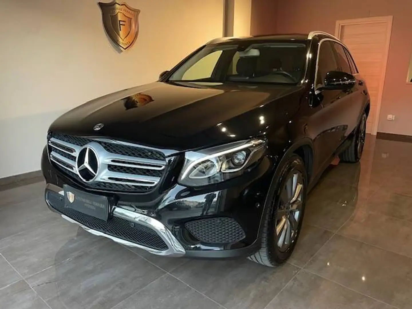 Mercedes-Benz GLC 220 220 d Business 4matic auto Negro - 1