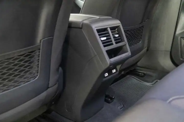 DS 7 Crossback 2023, foto 18