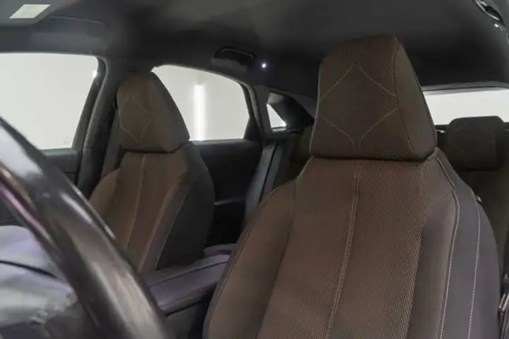 DS 7 Crossback 2023, foto 16