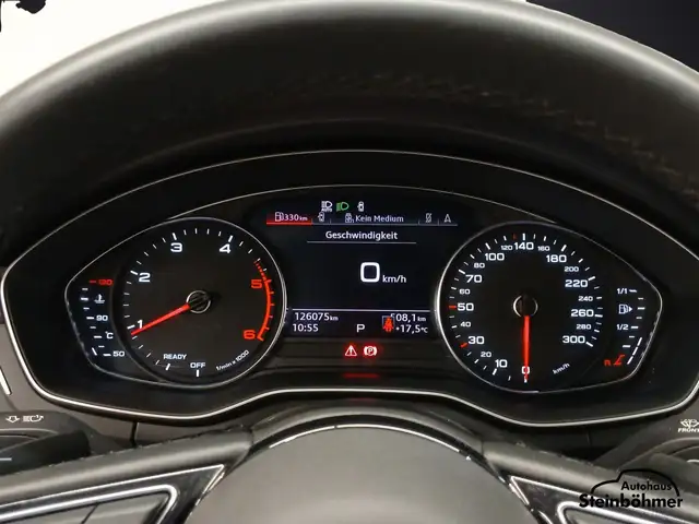 Audi A4 view 20