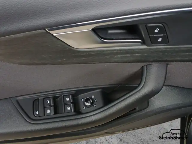 Audi A4 view 18