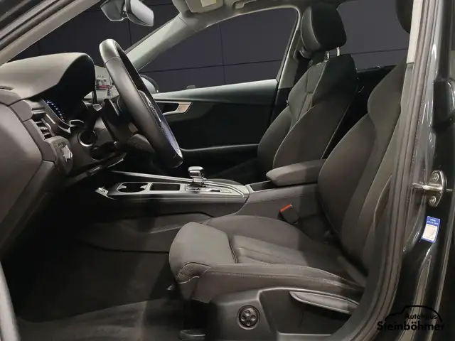 Audi A4 view 17