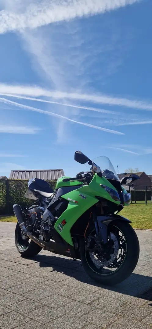 Kawasaki Ninja ZX-10R zelena - 1