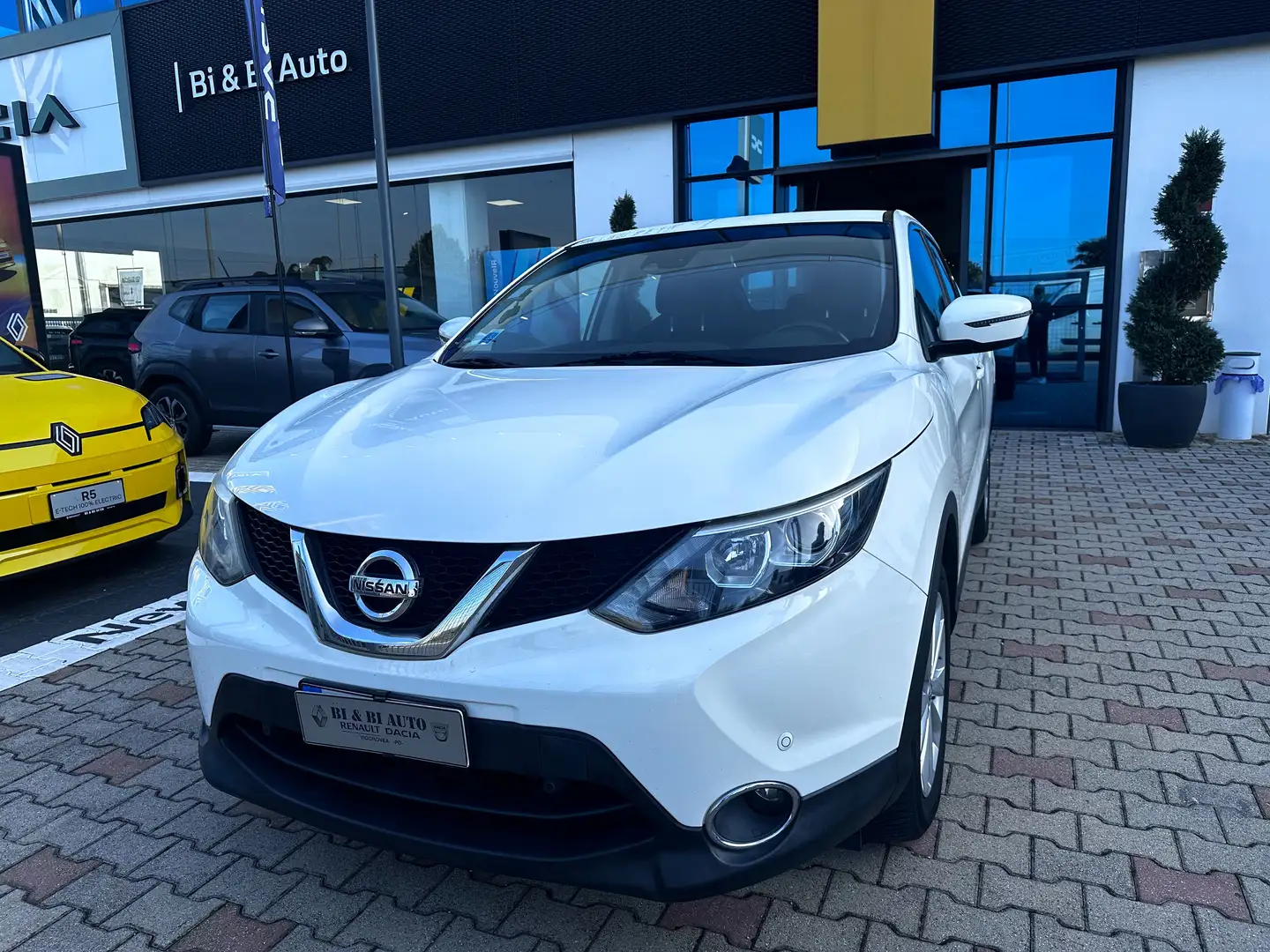 Nissan Qashqai Qashqai II 2014 1.5 dci Tekna 110cv Bianco - 1